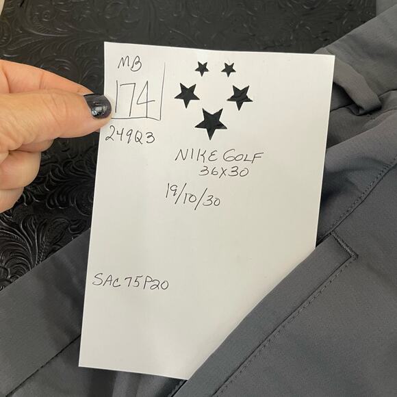 Nike Golf Pants Men's 36/30 in Gray - Picture 3 of 5